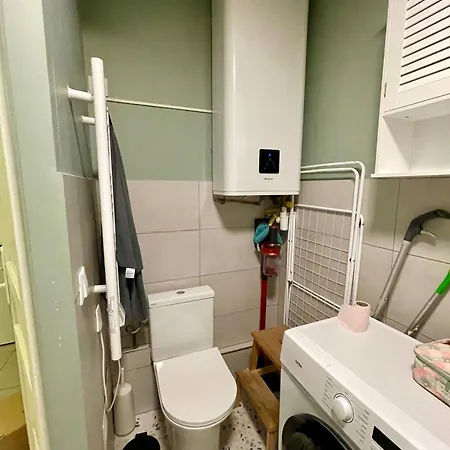 Jin's Cosy At 10eme Проживание в семье *