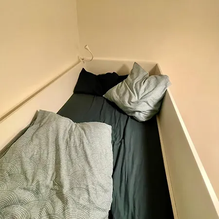 Проживание в семье Jin's Cosy At 10eme Париж